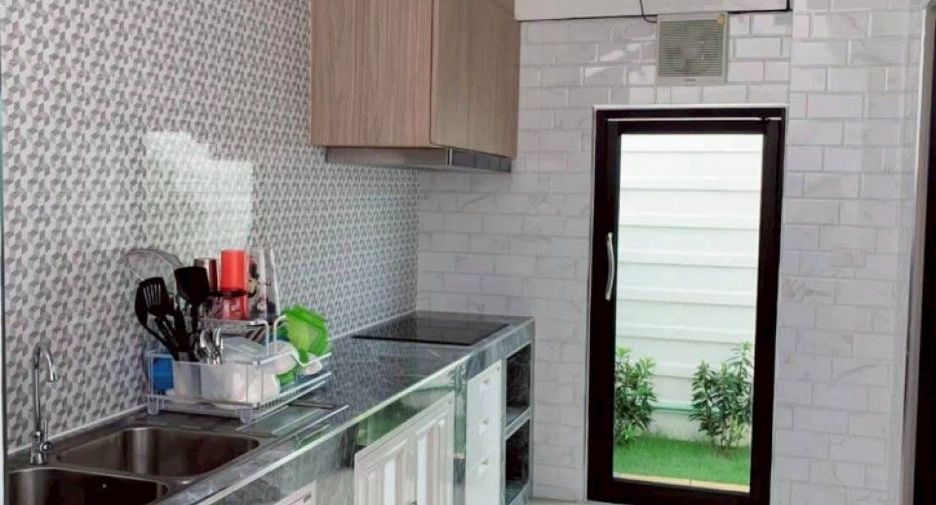 For sale 3 bedrooms house in Bang Phli, Samut Prakan