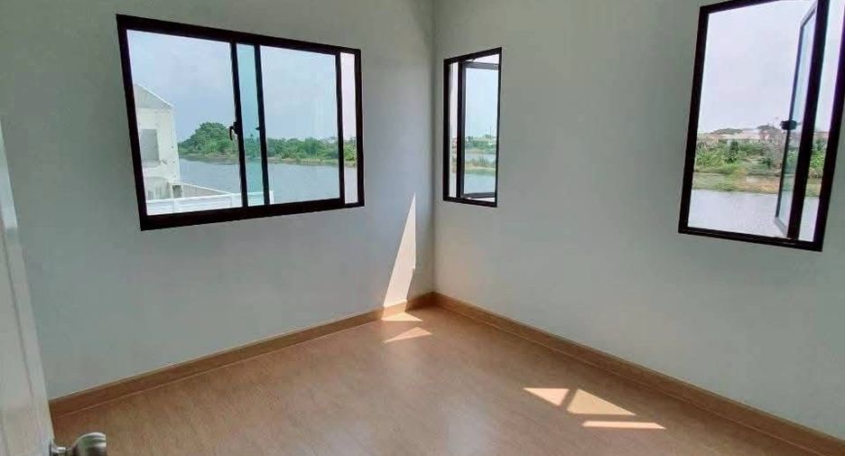 For sale 3 bedrooms house in Bang Phli, Samut Prakan