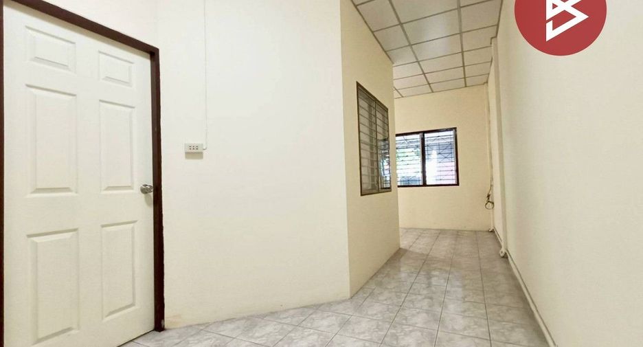 Reihenhaus zum Kauf mit 2 Zimmer in Mueang Ratchaburi, Ratchaburi
