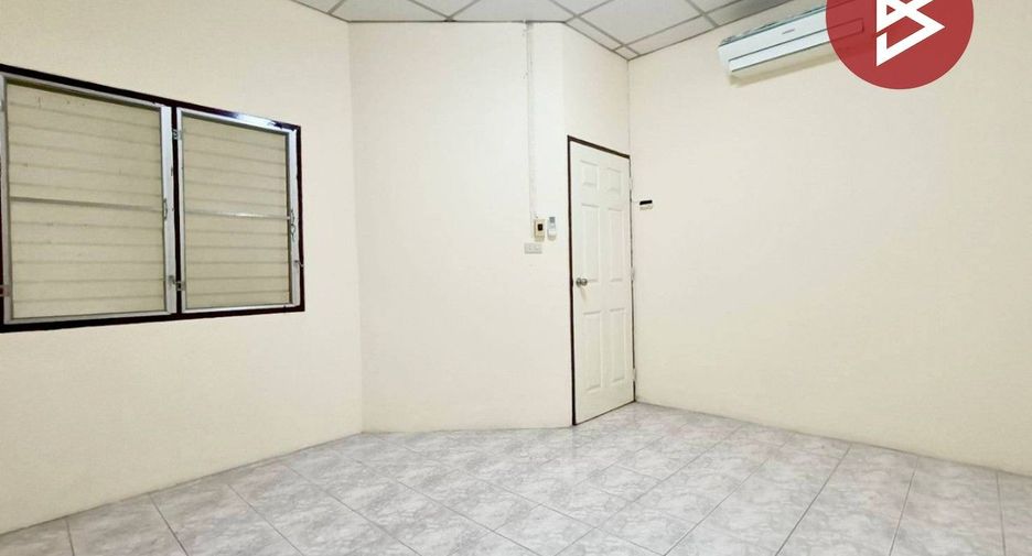 Reihenhaus zum Kauf mit 2 Zimmer in Mueang Ratchaburi, Ratchaburi