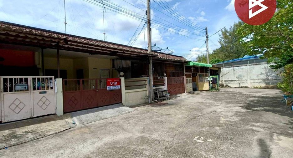 Reihenhaus zum Kauf mit 2 Zimmer in Mueang Ratchaburi, Ratchaburi
