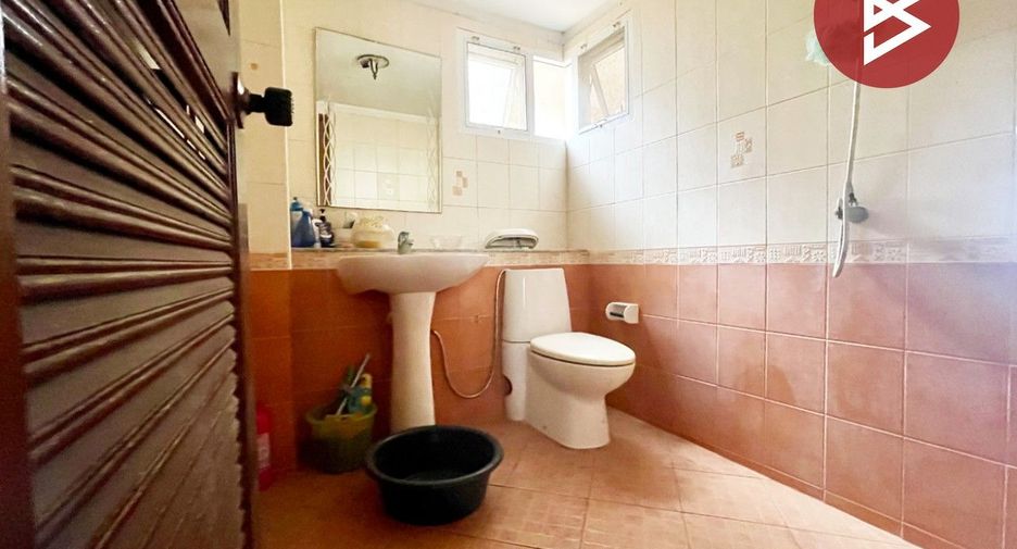 Casa en venta de 3 habitaciones en Min Buri, Bangkok