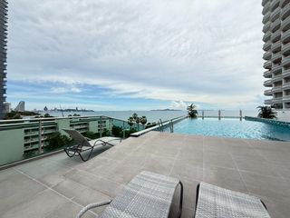 For rent 2 bedrooms condo in Bang Lamung, Chonburi