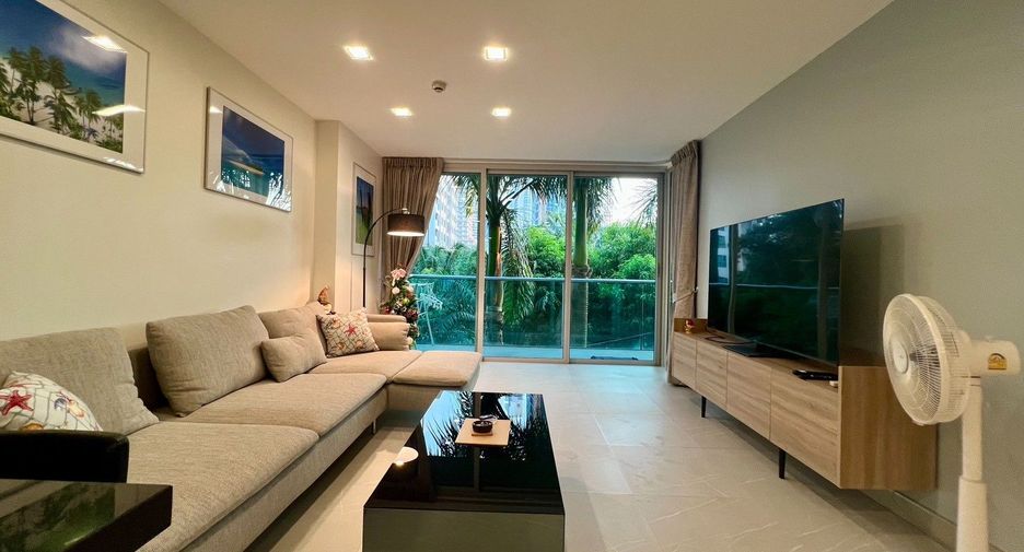 For rent 2 bedrooms condo in North Pattaya, Pattaya