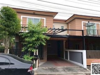 For sale 2 bedrooms townhouse in Pluak Daeng, Rayong
