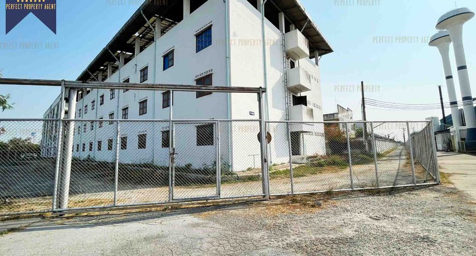 À vendre entrepôt à Ban Pho, Chachoengsao