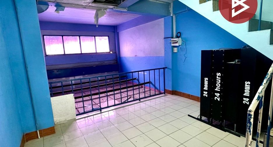 Продажа 2 спальни торговое помещение в Mueang Samut Prakan, Самутпракан