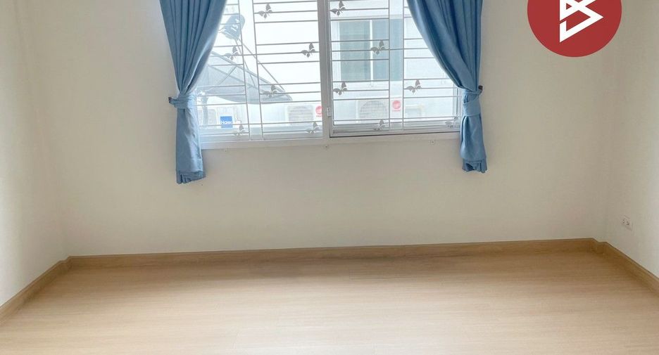 For sale 2 bedrooms townhouse in Lam Luk Ka, Pathum Thani