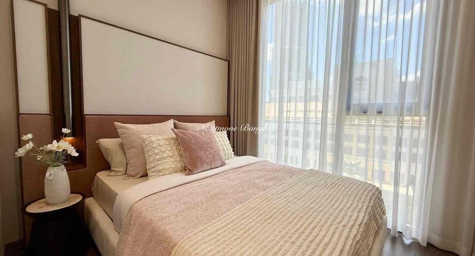 Продажа 2 спальни кондо в Сатхон, Бангкок