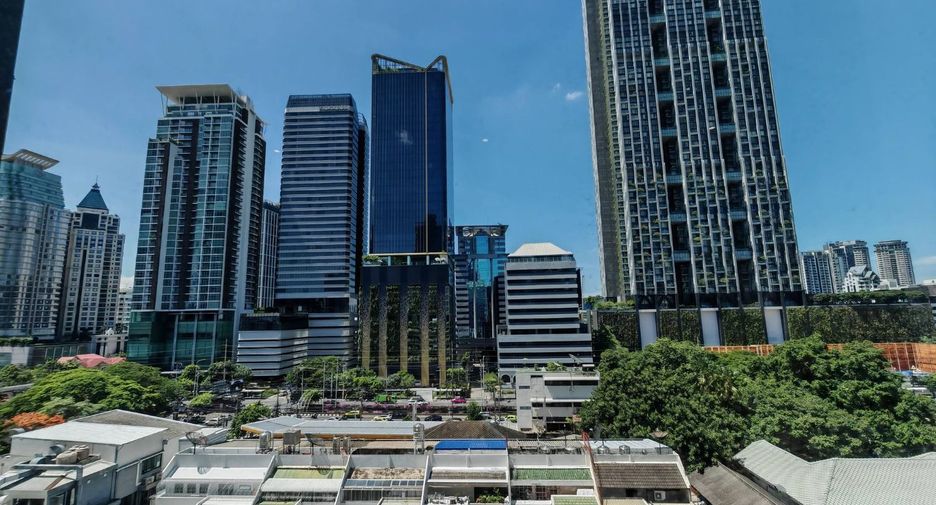 For rent 2 bedrooms condo in Sathon, Bangkok