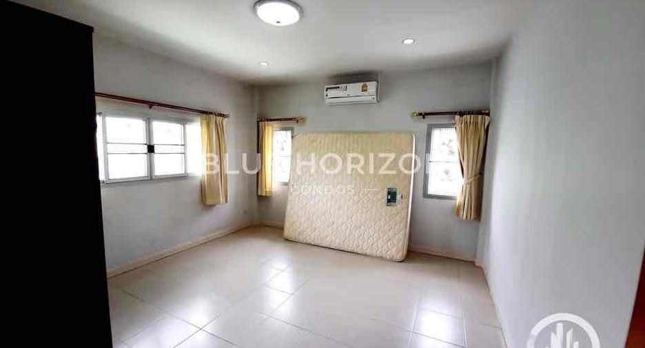 Casa en venta de 3 habitaciones en North Pattaya, Pattaya
