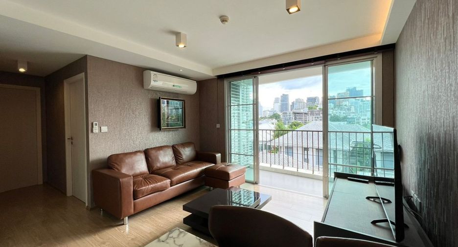For rent 2 bedrooms condo in Watthana, Bangkok