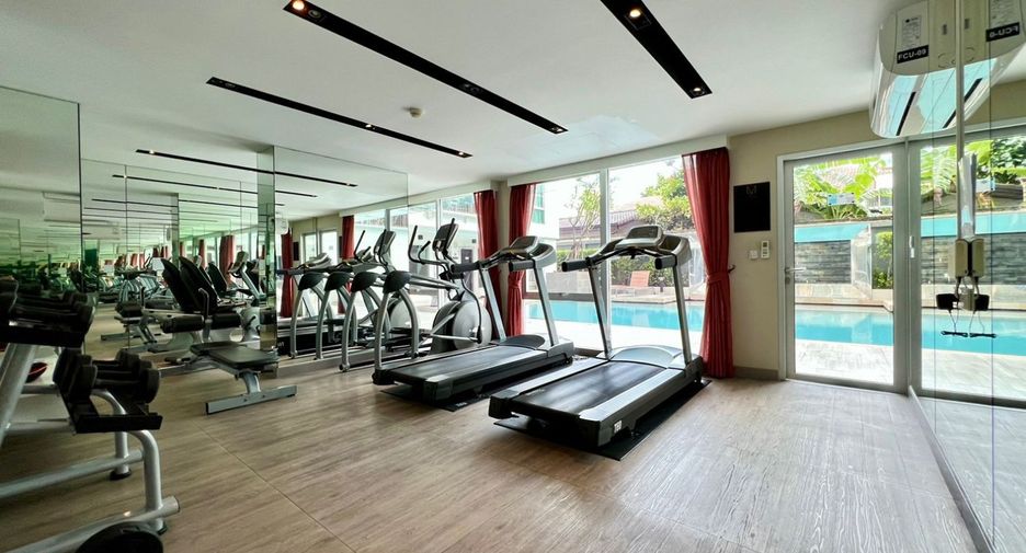 For rent 2 bedrooms condo in Watthana, Bangkok
