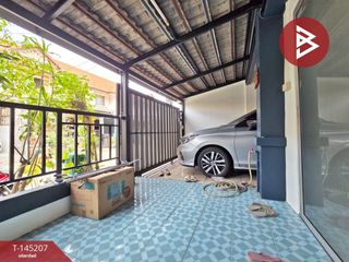 Reihenhaus zum Kauf mit 4 Zimmer in Mueang Samut Sakhon, Samut Sakhon
