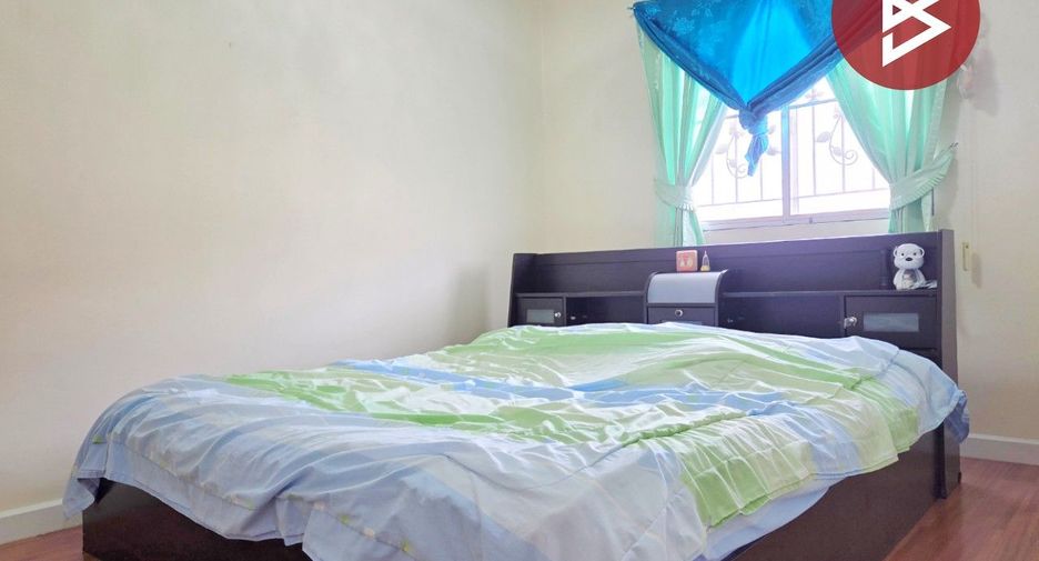 Reihenhaus zum Kauf mit 4 Zimmer in Mueang Samut Sakhon, Samut Sakhon