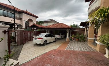 Haus zum Kauf mit 4 Zimmer in Lat Krabang, Bangkok