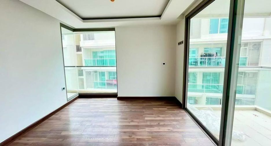 For sale 2 bedrooms apartment in Bang Lamung, Chonburi
