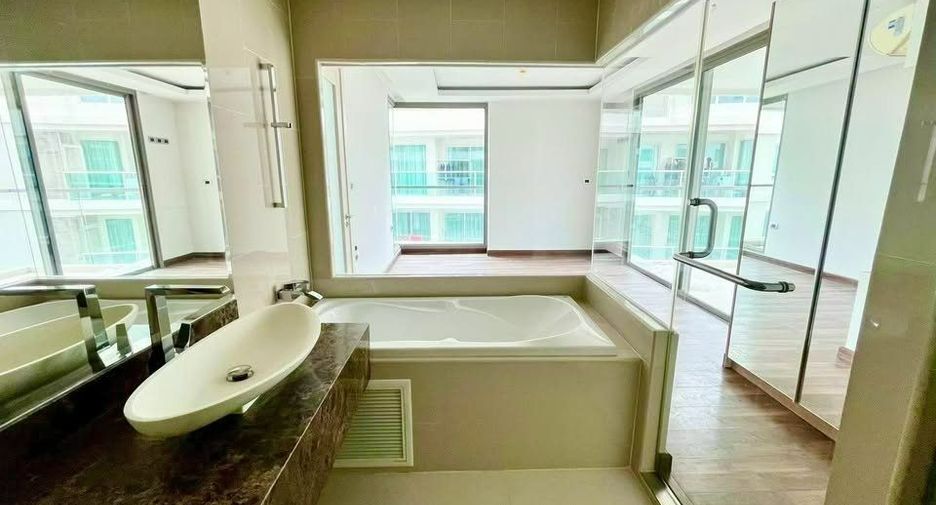 For sale 2 bedrooms apartment in Bang Lamung, Chonburi
