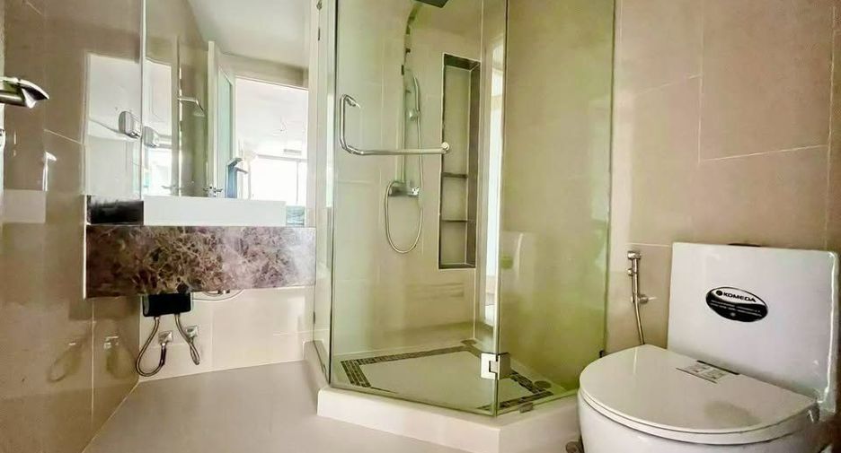 For sale 2 bedrooms apartment in Bang Lamung, Chonburi