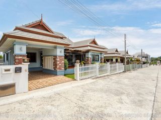 出售 4 卧室 独立屋 在 华欣, 班武里府
