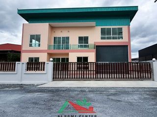 For sale 5 bedrooms warehouse in Sam Phran, Nakhon Pathom