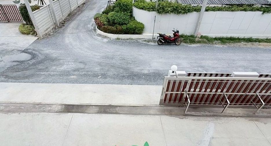 For sale 5 bedrooms warehouse in Sam Phran, Nakhon Pathom