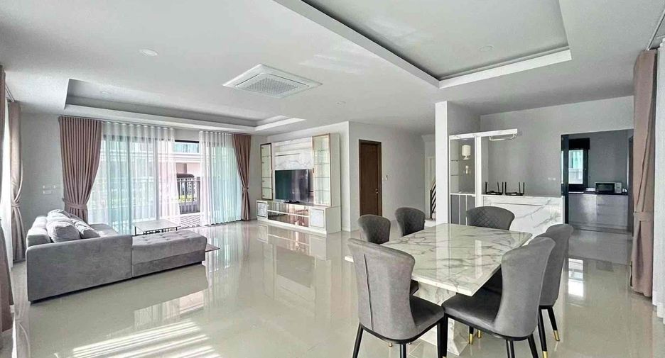 For rent 3 bedrooms house in Bang Lamung, Chonburi