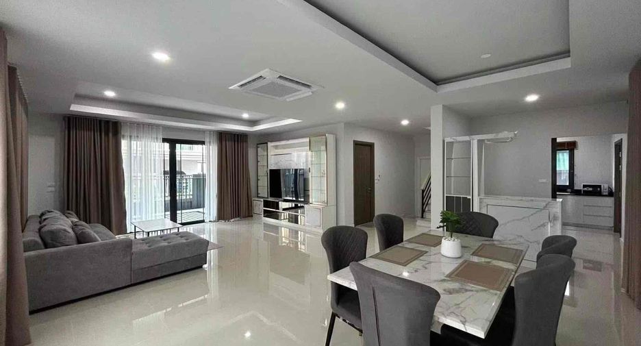 For rent 3 bedrooms house in Bang Lamung, Chonburi
