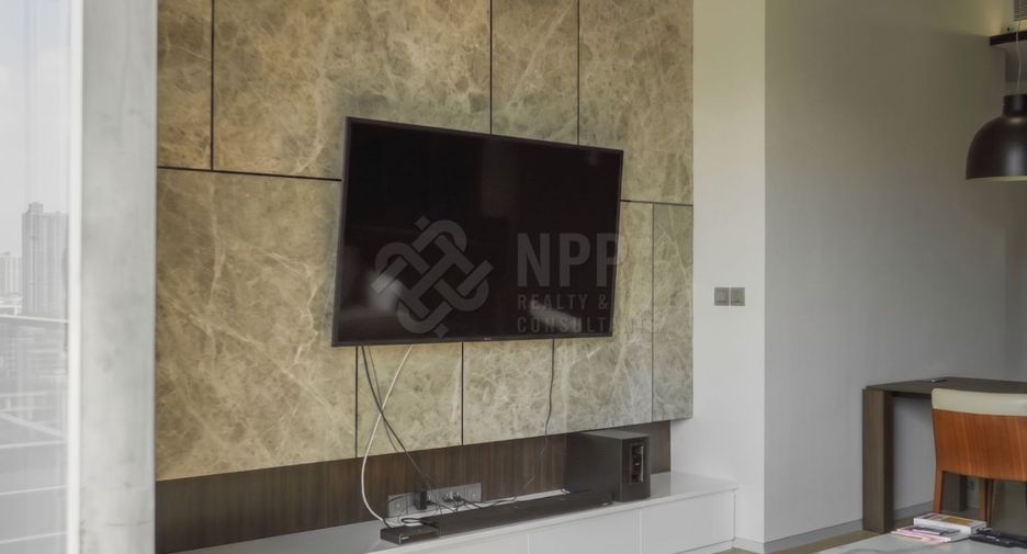 For rent 2 bedrooms condo in Watthana, Bangkok