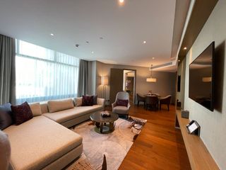 Wohnung zur Miete mit 3 Zimmer in Pathum Wan, Bangkok