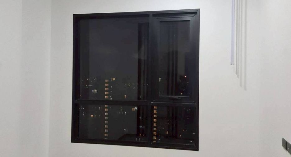 À vendre 1 chambre condo à Watthana, Bangkok
