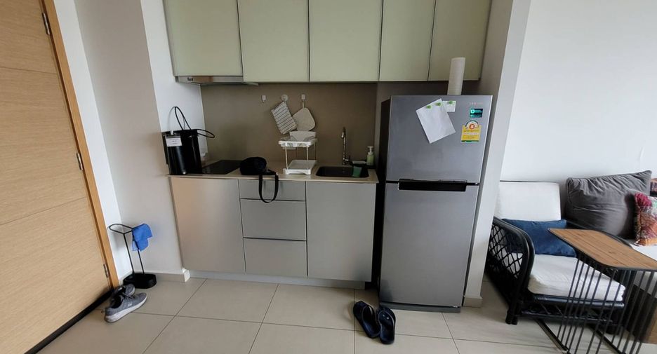 Condo en alquiler de 1 habitaciones en Khlong Toei, Bangkok
