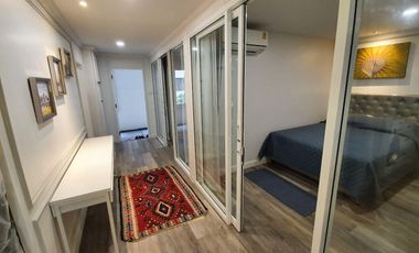 For rent 3 bedrooms condo in Phra Khanong, Bangkok