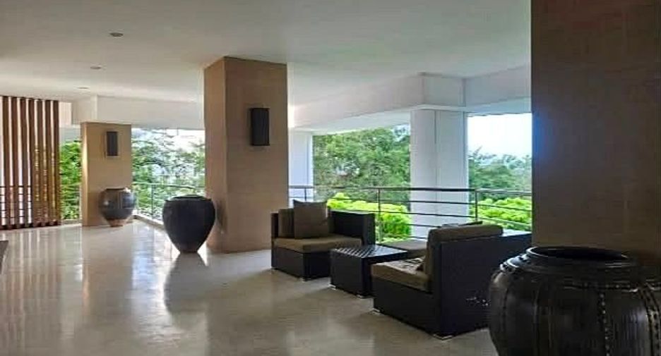 For sale 3 ベッドルーム condo in Bang Lamung, Chonburi