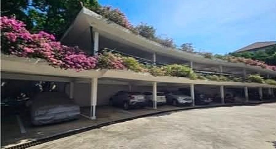 For sale 3 ベッドルーム condo in Bang Lamung, Chonburi