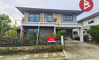 Casa en venta de 4 habitaciones en Phra Samut Chedi, Samut Prakan