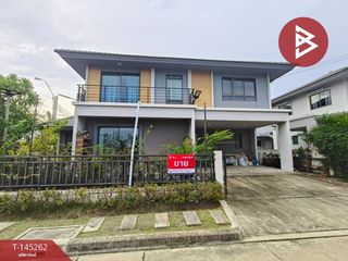 Casa en venta de 4 habitaciones en Phra Samut Chedi, Samut Prakan
