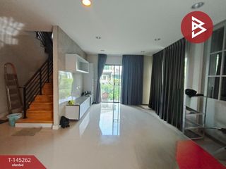 Casa en venta de 4 habitaciones en Phra Samut Chedi, Samut Prakan