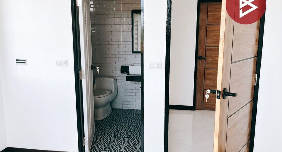 For sale 3 ベッドルーム house in Nong Chang, Uthai Thani