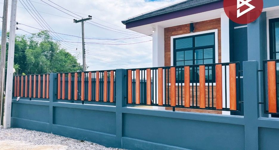 For sale 3 ベッドルーム house in Nong Chang, Uthai Thani