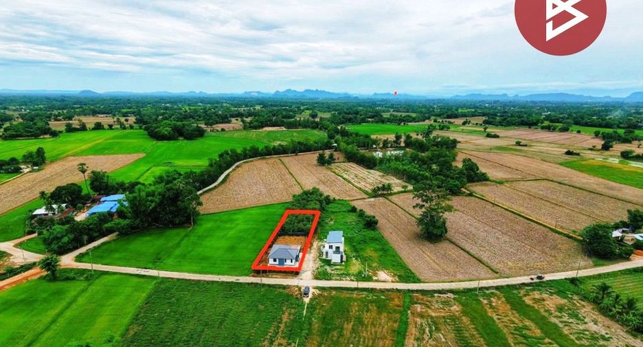 For sale 3 ベッドルーム house in Nong Chang, Uthai Thani