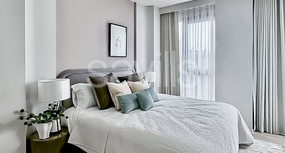 For rent 3 bedrooms condo in Huai Khwang, Bangkok