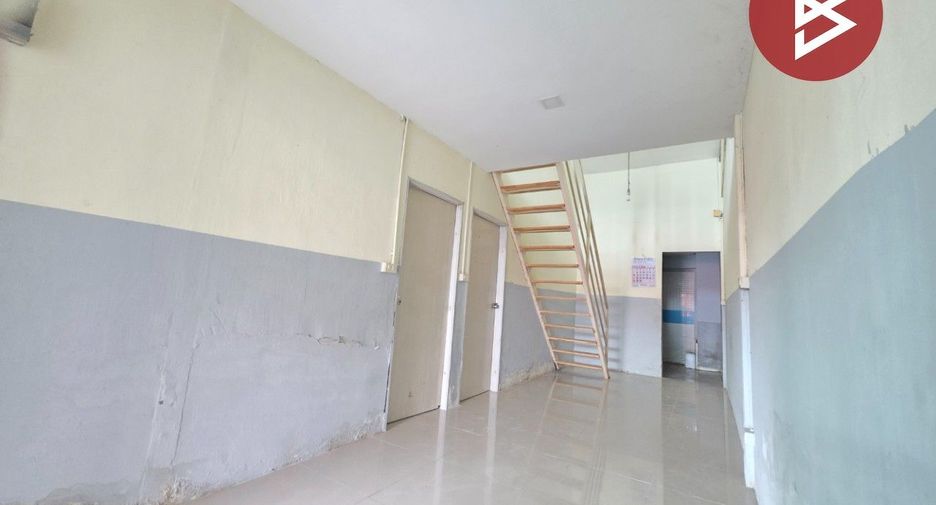For sale 2 bedrooms townhouse in Phra Samut Chedi, Samut Prakan