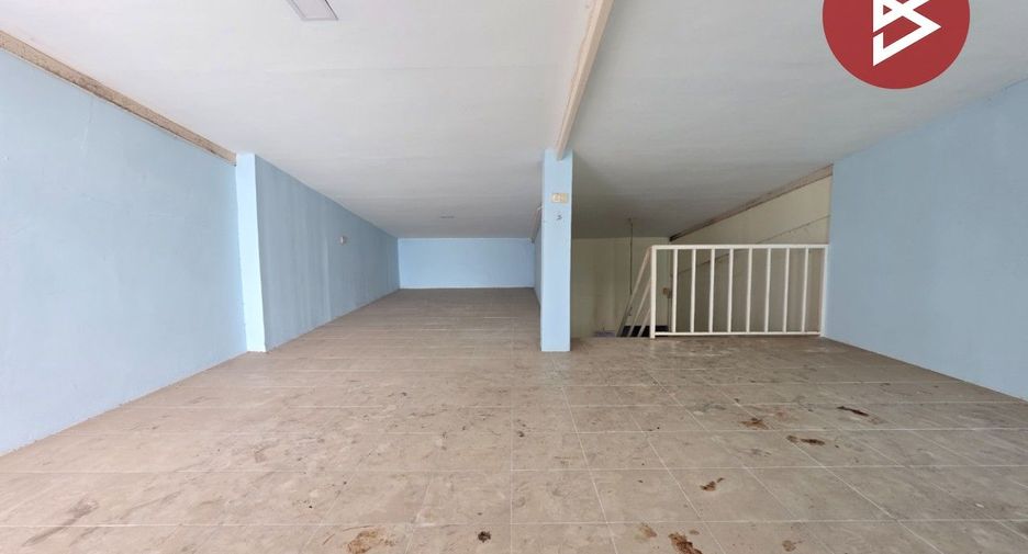 For sale 2 bedrooms townhouse in Phra Samut Chedi, Samut Prakan