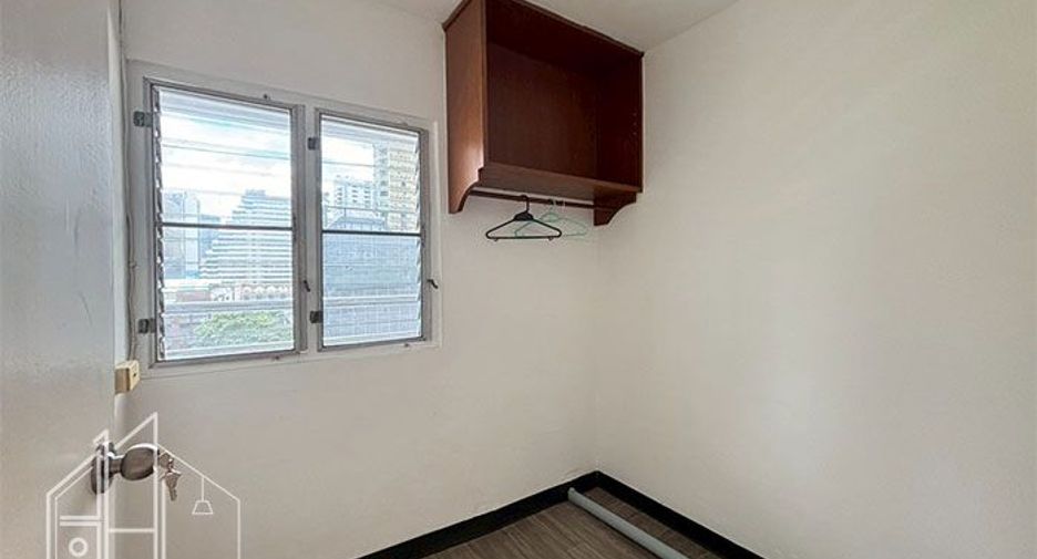 ให้เช่า 3 ห้องนอน คอนโด ใน วัฒนา, กรุงเทพฯ