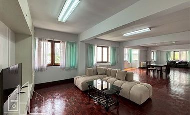 For rent 2 ベッドルーム condo in Khlong Toei, Bangkok