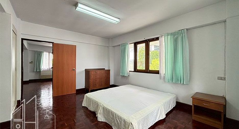 For rent 2 ベッドルーム condo in Khlong Toei, Bangkok