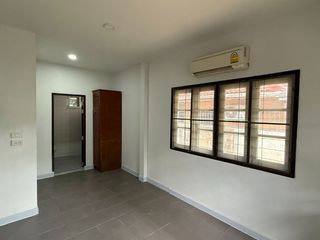 Casa en alquiler de 3 habitaciones en Mueang Chiang Mai, Chiang Mai
