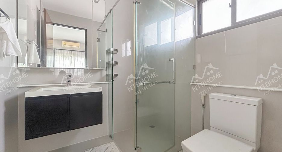 Casa en venta de 4 habitaciones en Mueang Nonthaburi, Nonthaburi