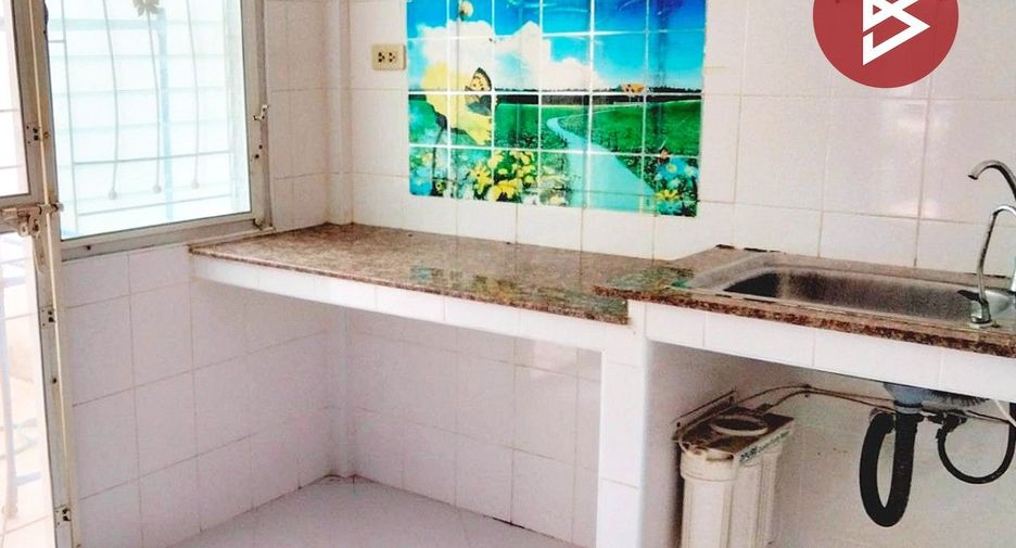 Reihenhaus zum Kauf mit 4 Zimmer in Mueang Samut Sakhon, Samut Sakhon